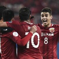 oscar-ke-shanghai-sipg-dapat-dukungan-dari-antonio-conte