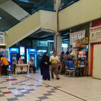 apotek-rakyat-di-pasar-pramuka-siap-berubah-status