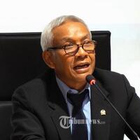 dpr-dukung-pengembangan-panas-bumi-di-indonesia