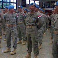 139-anggota-polri-akihirnya-tiba-di-tanah-air-setelah-43-hari-tertahan-di-sudan