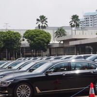 all-new-bmw-seri-7-dan-bmw-seri-5-jadi-kendaraan-resmi-delegasi-iora-di-jcc