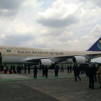 penjaga-pesawat-raja-salman-diganti-setiap-enam-jam