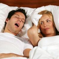 tidur-mendengkur-bisa-berakibat-kematian