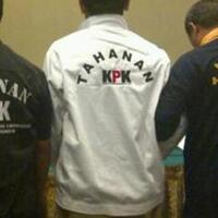 kpk-tahan-tersangka-korupsi-pembangunan-rs-pendidikan-udayana