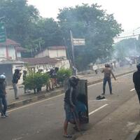 bentrokan-pecah-lagi-di-manggarai-suasana-mencekam