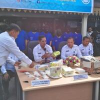 sebulan-menyelidiki-bnn-riau-ungkap-lima-kilogram-sabu-dan-1599-butir-eskstasi