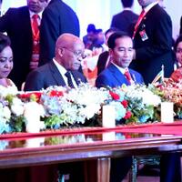 presiden-ajak-peserta-ktt-iora-cicipi-masakan-nusantara