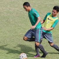 pemain-arema-dan-persib-latihan-terpisah-di-seleksi-timnas
