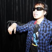 ada-peran-sang-istri-di-balik-kesuksesan-akting-ian-kasela