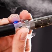 suka-ngisap-vape-hati-hati-kenali-empat-risiko-ini