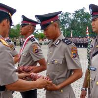 lulusan-terbaik-spn-lubuk-bunter-anak-seorang-sopir