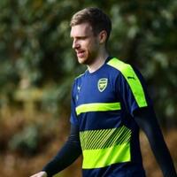 arsenal-harus-ubah-penampilan-di-pertandingan-berikutnya-kata-per-mertesacker