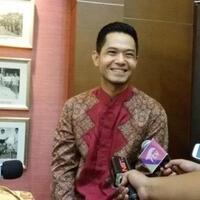 cerita-dude-harlino-jadi-pengemudi-taksi-online-merasa-nyaman-dicurhati-ibu-ibu