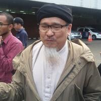 kakak-angkat-bakal-jelaskan-bagaimana-ahok-suka-bantu-komunitas-muslim