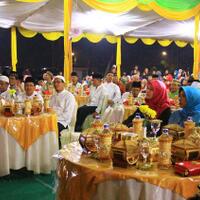 penasaran-lihat-sidang-cerai-ibu-ibu-ini-puji-ustaz-al-habsyi-duh-ganteng-ya