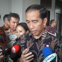 jokowi-mengaku-dengar-lagu-cadas-100-menit-tiap-hari