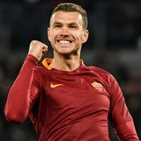 musim-terbaik-seorang-edin-dzeko