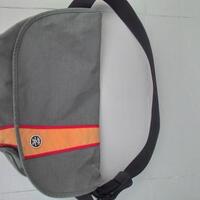 tas-crumpler-the-western-lawn