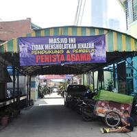 polda-gandeng-kemenag-usut-spanduk-provokatif-di-dki