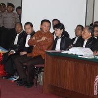 saksi-ahli-sebut-jaksa-ragu-ragu-sangkakan-pasal-terhadap-ahok