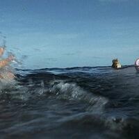 kumpulan-meme-bu-susi-naik-kano-dan-ngopi-di-laut