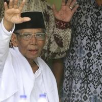 jokowi-tawarkan-dokter-kepresidenan-ke-hasyim-muzadi