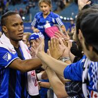 dikabarkan-mengincar-drogba-persib-kenapa-tidak