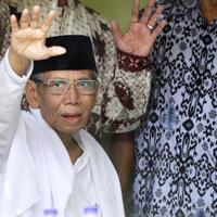 kh-hasyim-muzadi-wafat