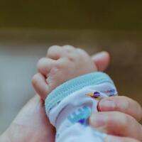 2-tahun-dalam-penjara-bayi-milik-napi-bule-di-bali-diadopsi