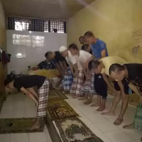 bantah-tuduhan-acta-wakapolres-jakbar--tidak-ada-tahanan-yang-dilarang-beribadah