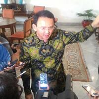 ahok-anies-sandi-menghina-pak-harto-yang-buat-reklamasi