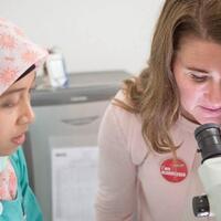 istri-bill-gates-temui-jokowi-di-pangkalan-militer-tni-au