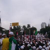 massa-aksi-313-bacakan-5-tuntutan-di-patung-kuda