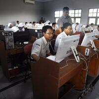 13-juta-siswa-smk-mengikuti-ujian-nasional