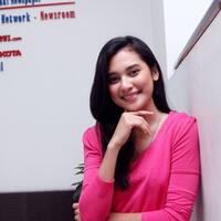 benda-ini-selalu-ada-di-dalam-mobil-indah-permatasari