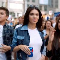 singgung-unjuk-rasa-pepsi-dan-kendall-jenner-banjir-kritik