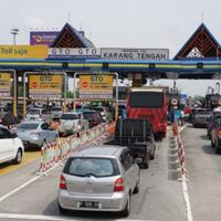 hari-ini-transaksi-di-gerbang-tol-karang-tengah-ditiadakan