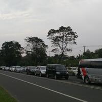 tol-jagorawi-menuju-puncak-macet