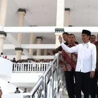 menteri-agama-bantah-ada-simbol-salib-di-masjid-hasyim-asy-ari