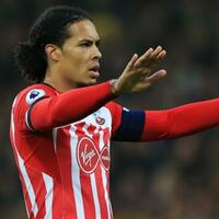 arsenal-dan-liverpool-bersaing-dapatkan-bek-southampton
