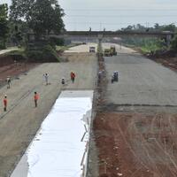 pembangunan-tol-cijago-seksi-ii-mandek