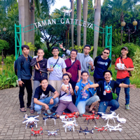 hangout-corner-quadcopter-multicopter-drone--ap-7dronian7