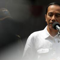 jokowi-kembali-bicara-pergantian-menteri-sinyal-reshuffle