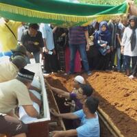 wahyu-awalnya-mengira-korban-meninggal-tersambar-petir-bukan-adiknya