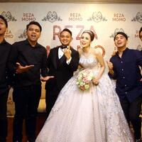 lihat-penampilannya-saat-potong-bawang-momo-geisha-dicibir