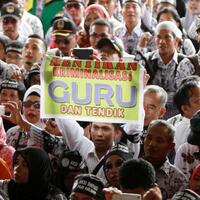 bupati-simalungun-tak-kasih-gaji-guru-honorer-bakal-mengadu-ke-dprd-sumut