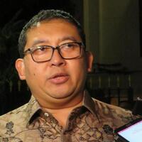 ahok-banjir-kiriman-karangan-bunga-fadli-zon-pencitraan-murahan