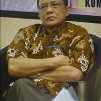 parpol-dinilai-tak-mampu-redam-politik-identitas