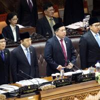 saat-fahri-hamzah-dan-fadli-zon-pecah-kongsi