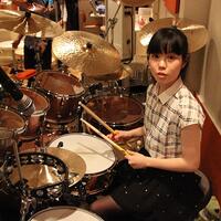 drummers-cantik-di-dunia